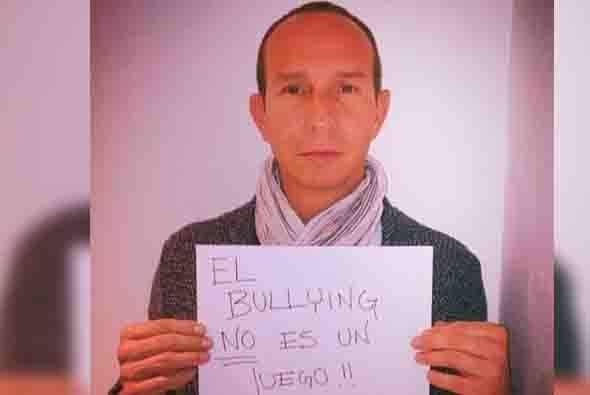 El cantante mexicano Erick Rubín. Foto tomada de Twitter.