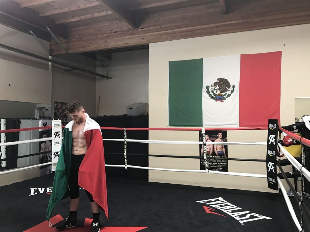 El boxeador eligió ‘México lindo y querido’ para que suene durante sus entradas al ring, demostrando amor por sus raíces.