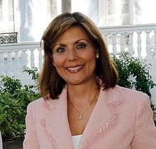 Wilma Pastrana ha sorprendido en estos días con su cabello corto, pero desde que llegó a La Fortaleza se ha hecho muchos cambios.