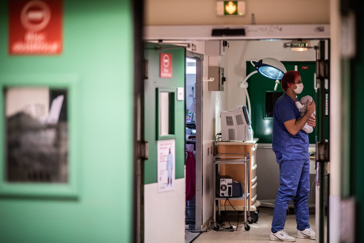 Los datos de la ciudad muestran que este pasado martes se registraron 1,789 casos nuevos, sobrepasando el promedio semanal: 1,628.