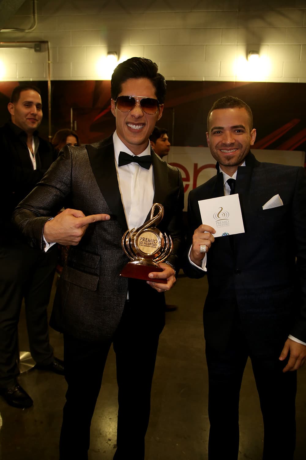Seis cámaras estarán colocadas en puntos estratégicos del AmericanAirlines Arena para captar los momentos espontáneos que llenan de magia Premio Lo Nuestro.