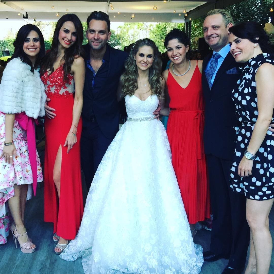 Ricardo Fastlicht y
<b><a href="http://www.univision.com/temas/gaby-platas">Gaby Platas</a></b> también se unieron al festejo de
<b><a href="http://www.univision.com/temas/ingrid-martz">Ingrid</a></b> y Rodrigo.