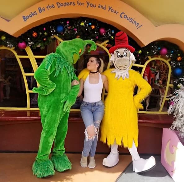 "Porque sabes donde está mi casa, donde está mi teatro, donde están todos los sitios que yo ocupo, así que en alguno de ellos 
<b>me encuentras</b>", insistió.