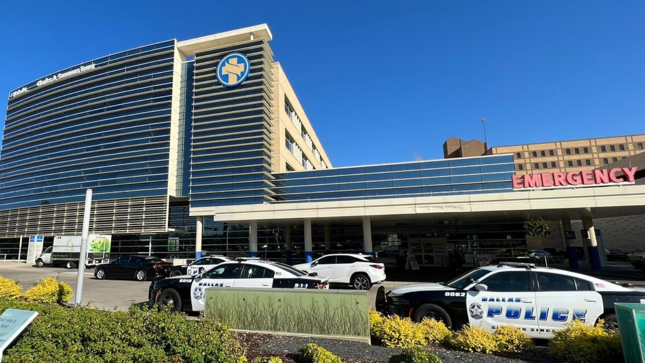 Muere el policía que fue chocado por un conductor que manejaba a contravía en Dallas
