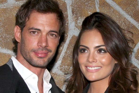 Los rumores apuntaban que las estrellas de 'La tempestad' llevaron su relación más allá de lo profesional.