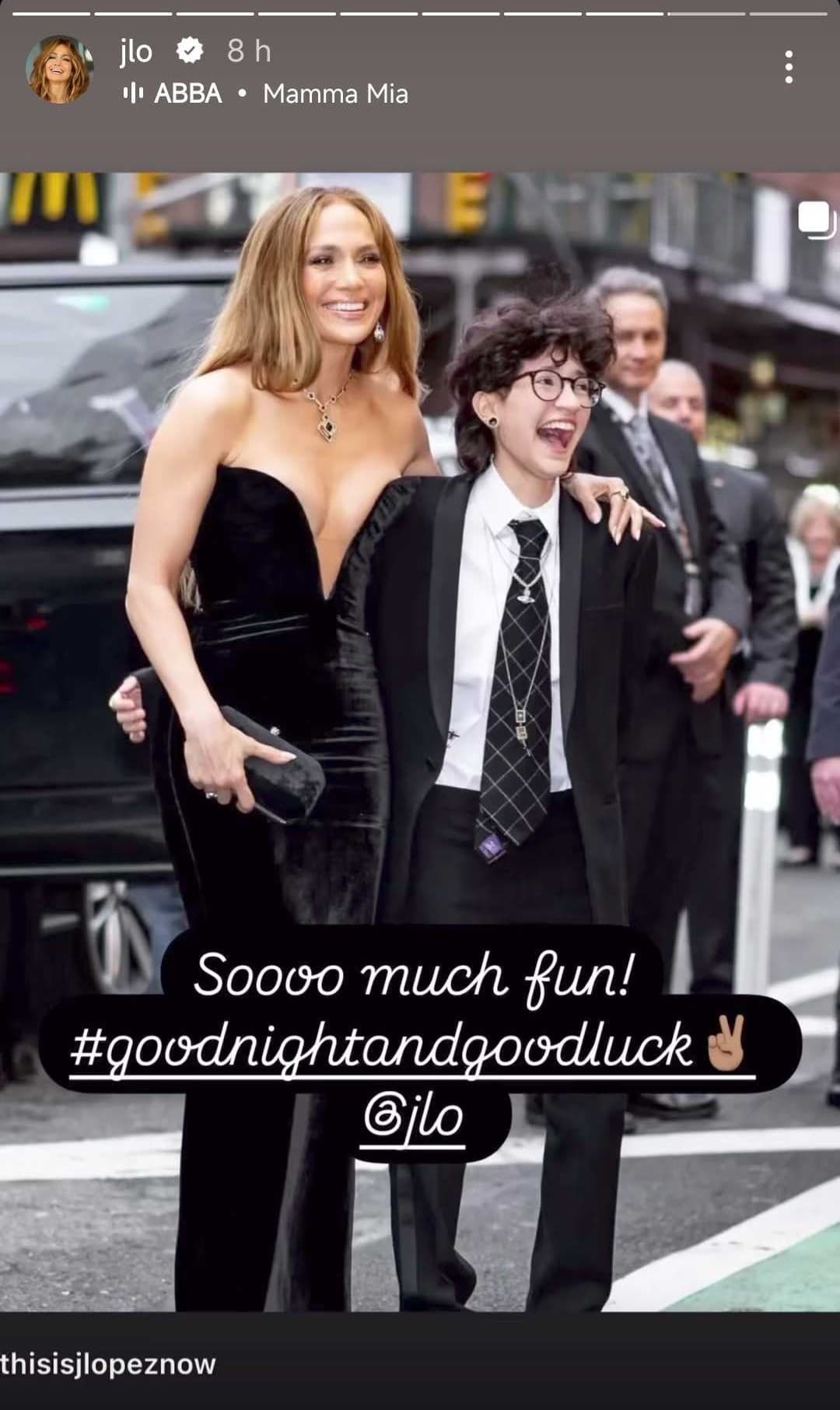 Jennifer López presumió así a su hija Emme.