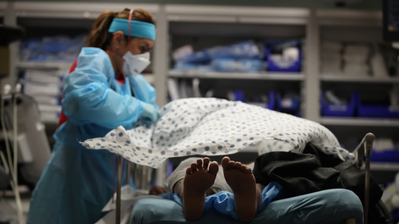 99.16% de casos de coronavirus en Kern corresponde a personas no vacunadas