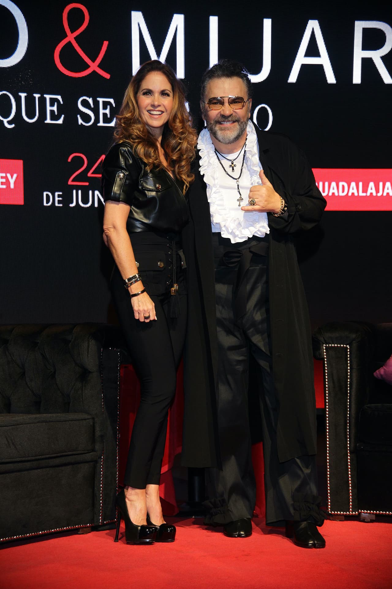 De hecho, dada su sólida amistad, no sería extraño que Lucero y el cantante de 64 años ya compartan también momentos de calidad en compañía de sus respectivas parejas.
<br>