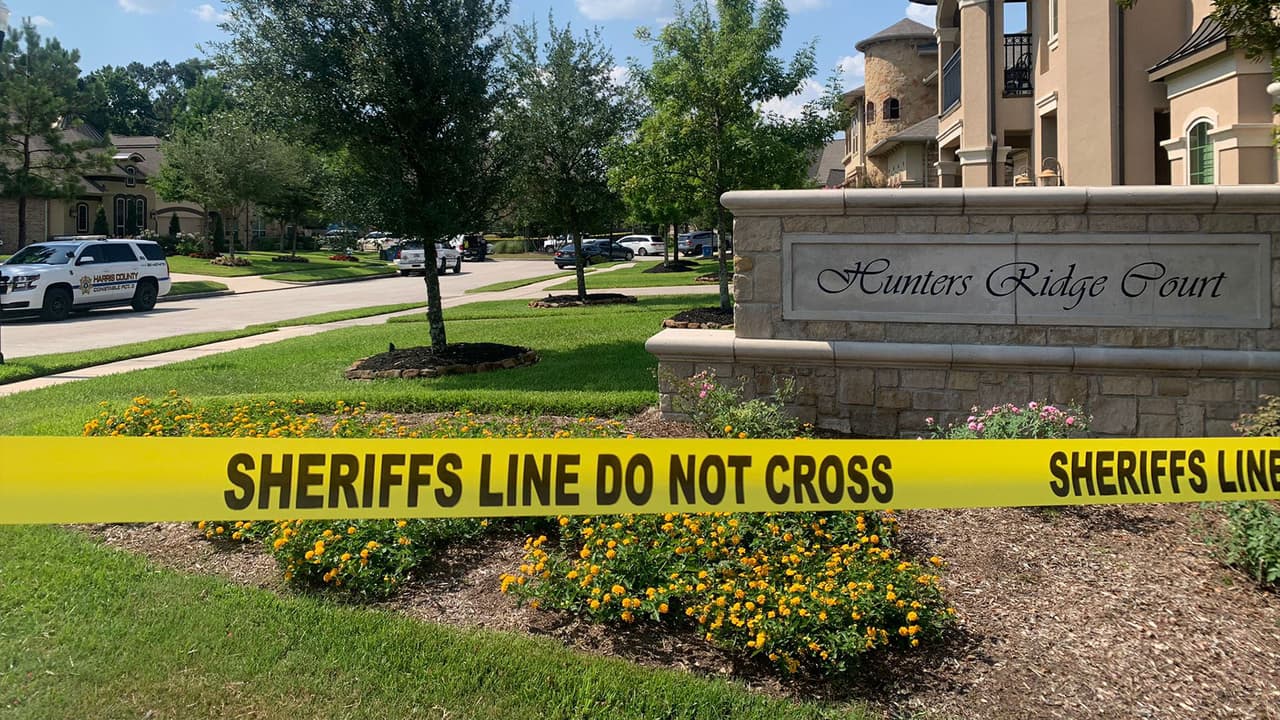 Muere un niño de 5 años tras quedar encerrado en el carro mientras su mamá organizaba un cumpleaños