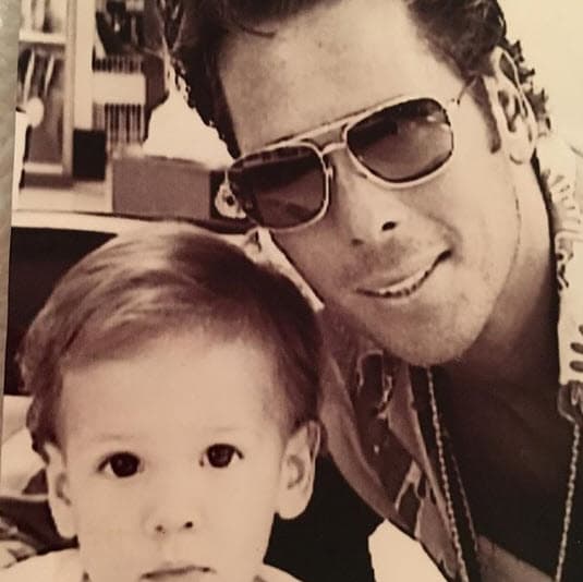 Roberto Palazuelos actualmente está alejado de las telenovelas y se dedica a sus negocios y a disfrutar de su hijo.