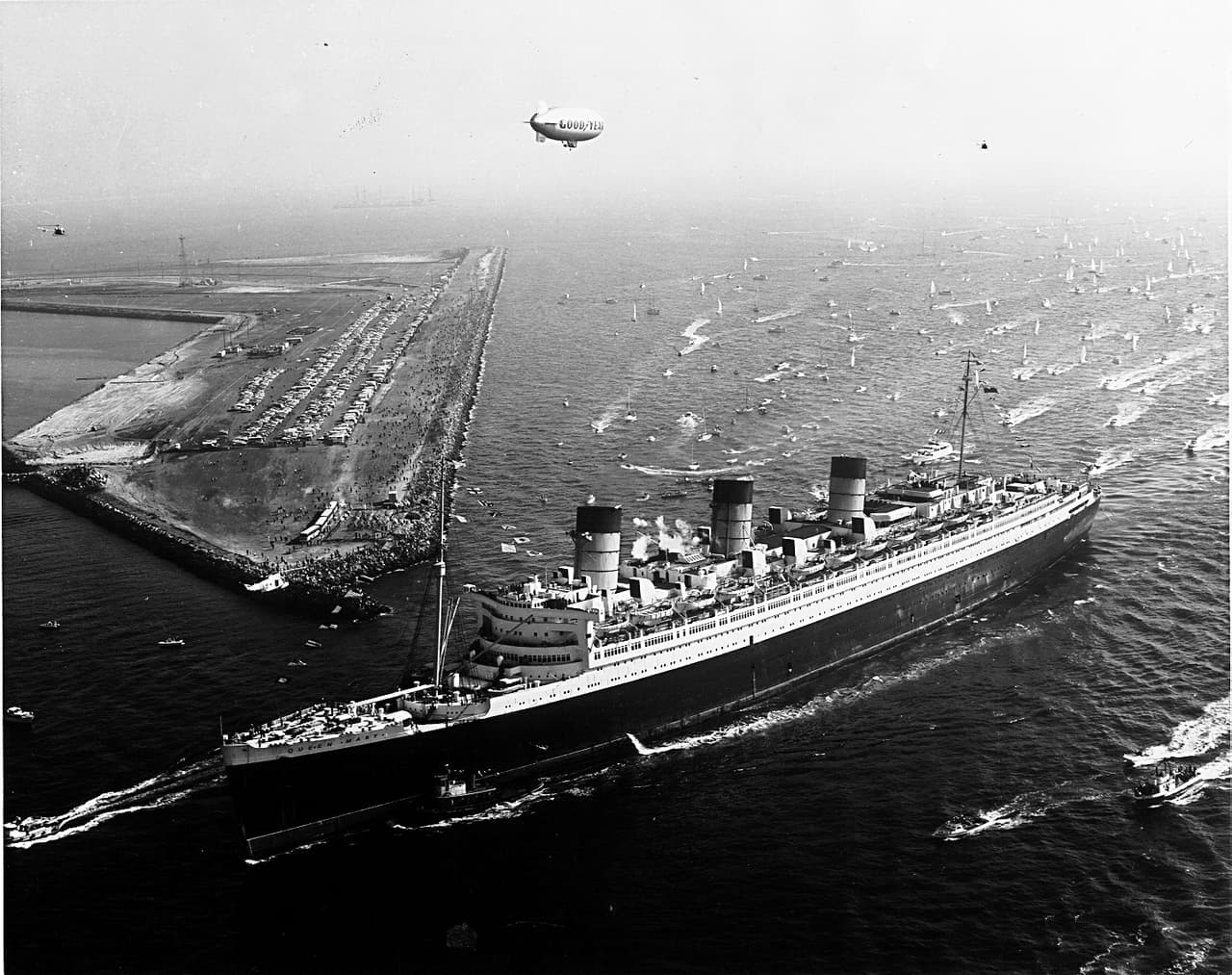 El transatlántico arribó al sur de California el 9 de diciembre de 1967, donde inició su nueva fase como un hotel y museo.