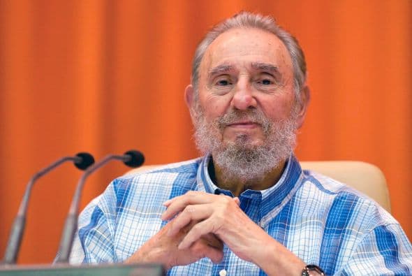 19 de abril: Declina aceptar “cargo alguno” en el PCC al confirmar su ausencia en el nuevo Comité Central surgido del VI Congreso celebrado del 16 al 19 de abril de 2011.