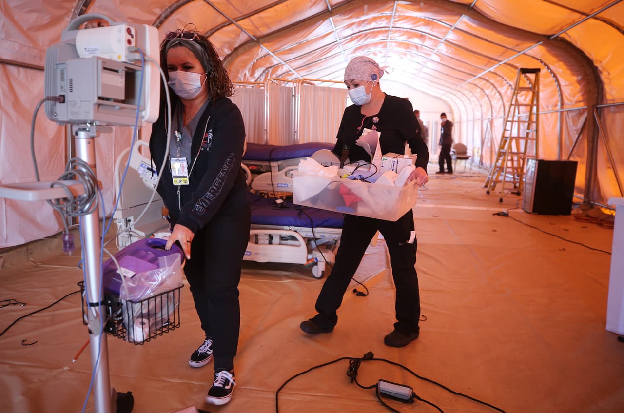 Reportan 8 casos de variante de coronavirus del Reino Unido en el condado de Los Ángeles