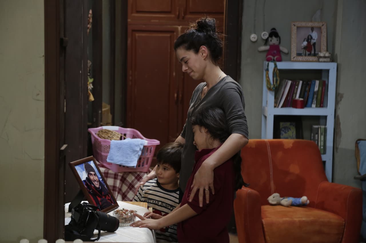 Bahar saldrá adelante pese a las adversidades que la vida le pondrá enfrente.