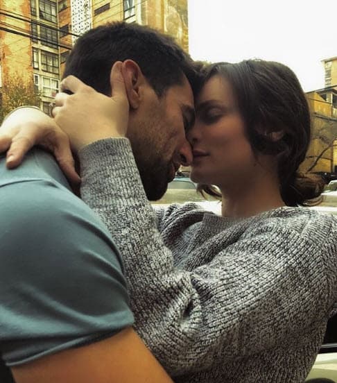 El actor de 'Sin tu mirada' aclaró que todo salió bien a pesar de que vivieron un embarazo complicado.