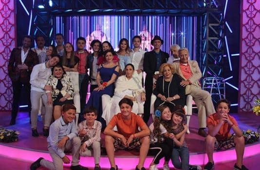 La telenovela 
<b><a href="https://www.univision.com/shows/mi-marido-tiene-mas-familia">Mi marido tiene más familia</a></b> continúa cosechando éxitos a pesar de que su transmisión en la televisión ya concluyó.