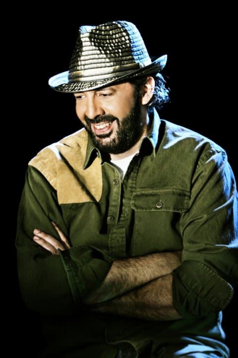 “Salmo 91: El mejor remedio para ascensores traviesos”- Juan Luis Guerra.