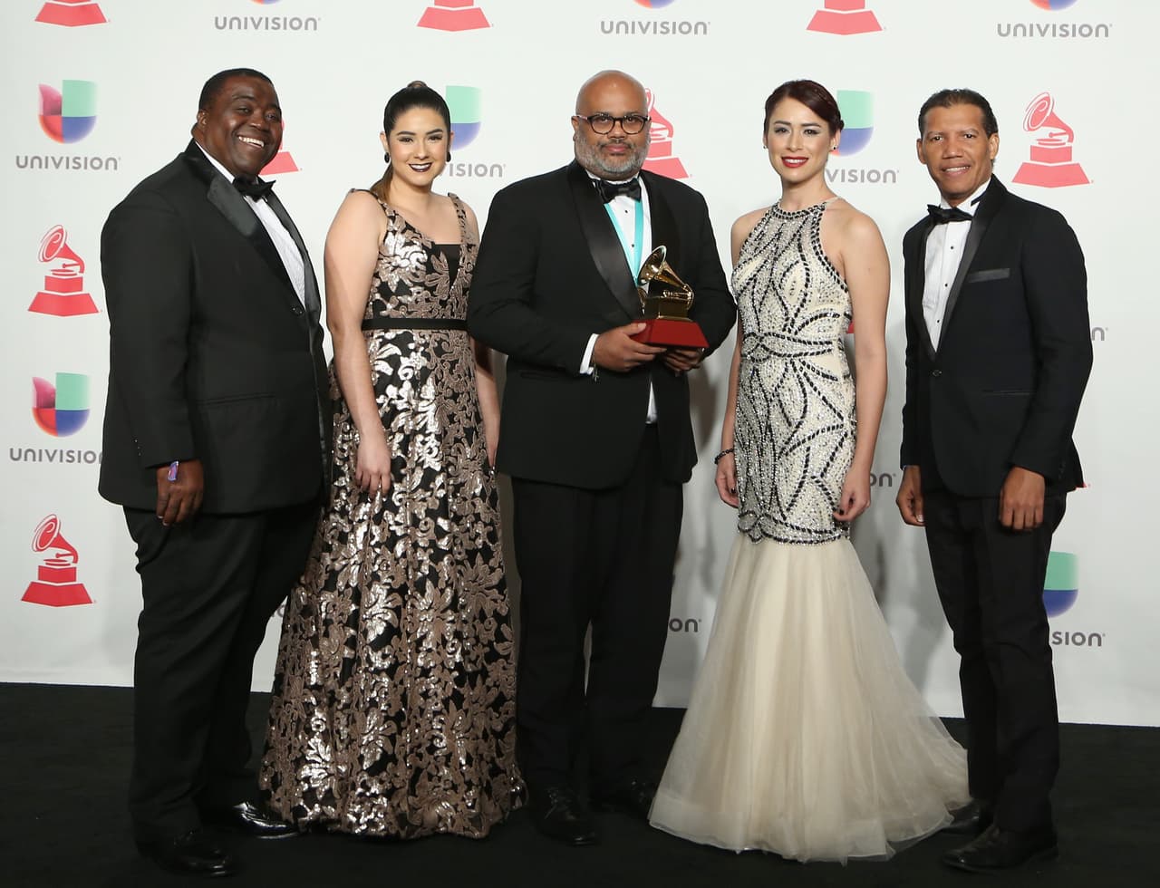 ALFAREROS - Mejor Álbum Cristiano (En Español): ‘Setenta veces siete’.