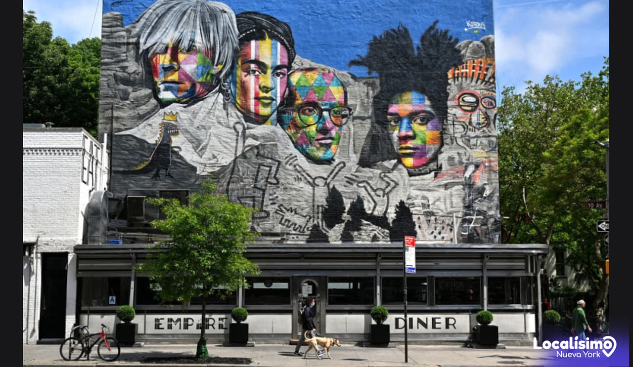 <b>En video: <b>Chelsea en Nueva York está entre los vecindarios más atractivos del mundo</b></b>
<br>
<br>Este barrio de Nueva York, famoso por sus galerías de arte y modernos edificios, se ha convertido en uno de los barrios más bonitos del mundo, mira por qué.