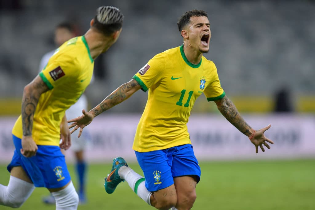 Con cuatro anotadores diferentes, Brasil le pega 4-0 a Paraguay y continúan en la cima de la eliminatoria con 39 unidades.