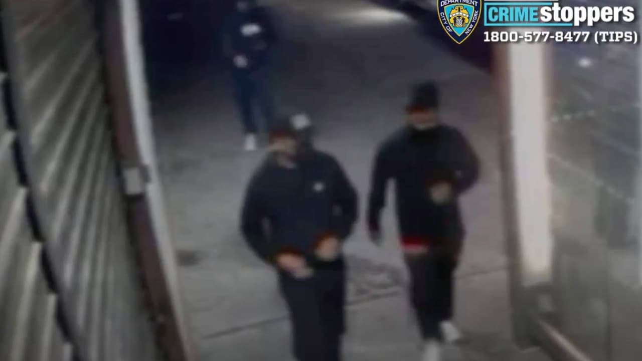 Buscan a sospechosos de violento allanamiento en el Bronx; se llevaron más de $340 mil