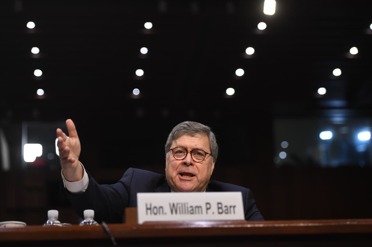 El 'Rusiagate' y su independencia frente a Trump, los temas que dominan la confirmación de William Barr como nuevo fiscal general