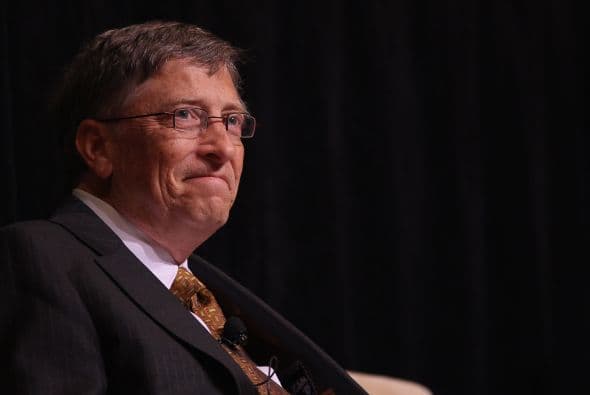 En el décimo puesto está el multimillonario, popular y altruista Bill Gates, cofundador de Microsoft.
