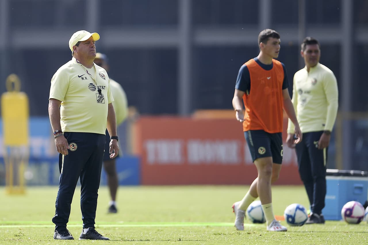 El equipo trabaja 10:30 am y 6 pm por plataformas sociales, los preparadores físicos ponen actividades para no perder la forma y no cueste tanto trabajo el regreso a lo físico y táctico.