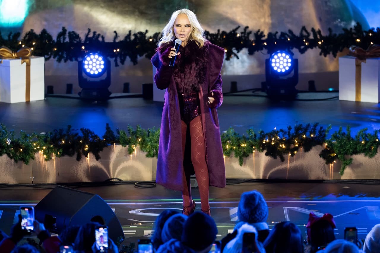 Nueva York celebra el encendido del icónico Árbol de Navidad del Rockefeller Center 2025