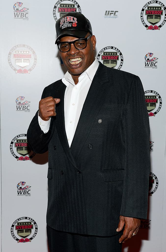 El 5 de febrero, falleció a los 67 años el excampeón mundial de peso pesado Leon Spinks. Para los que no les suena su nombre, él se hizo conocido por derrotar al legendario Muhammad Ali en 1978.