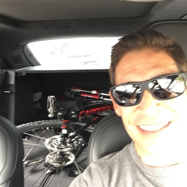 Johnny Lozada: “Mountain bike a ver si no me descalabro” (Septiembre 1, 2016).