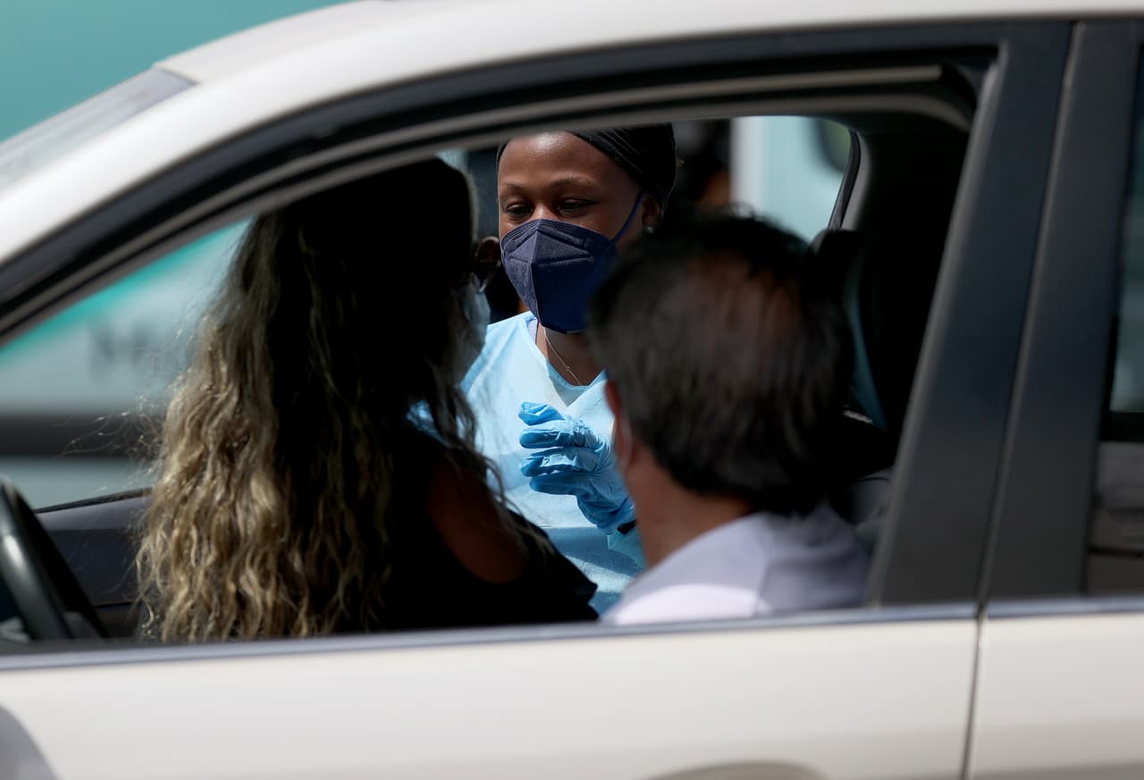 Las 
<b>pruebas que se hacen son el PCR.</b>