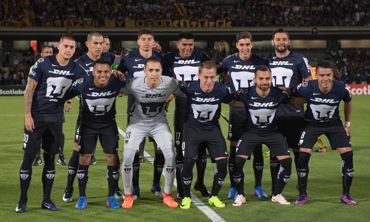 Los once de Pumas: Saldívar; Van Rankin, Jaquez, Verón, Mendoza; Cortés, Abraham; Galalrdo, Rabello, Barrera; Castillo.