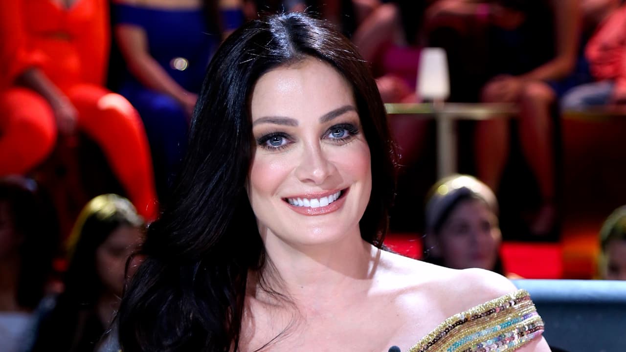 <b>Dayanara Torres </b>se mudó de Los Ángeles, California, a Miami, Florida en marzo pasado. La ex Miss Universo ha estado muy emocionada por esta nueva etapa de su vida y ha compartido en estos meses cómo es su nueva casa, además de mostrar la espectacular vista con la que cuenta su hogar.
<br>