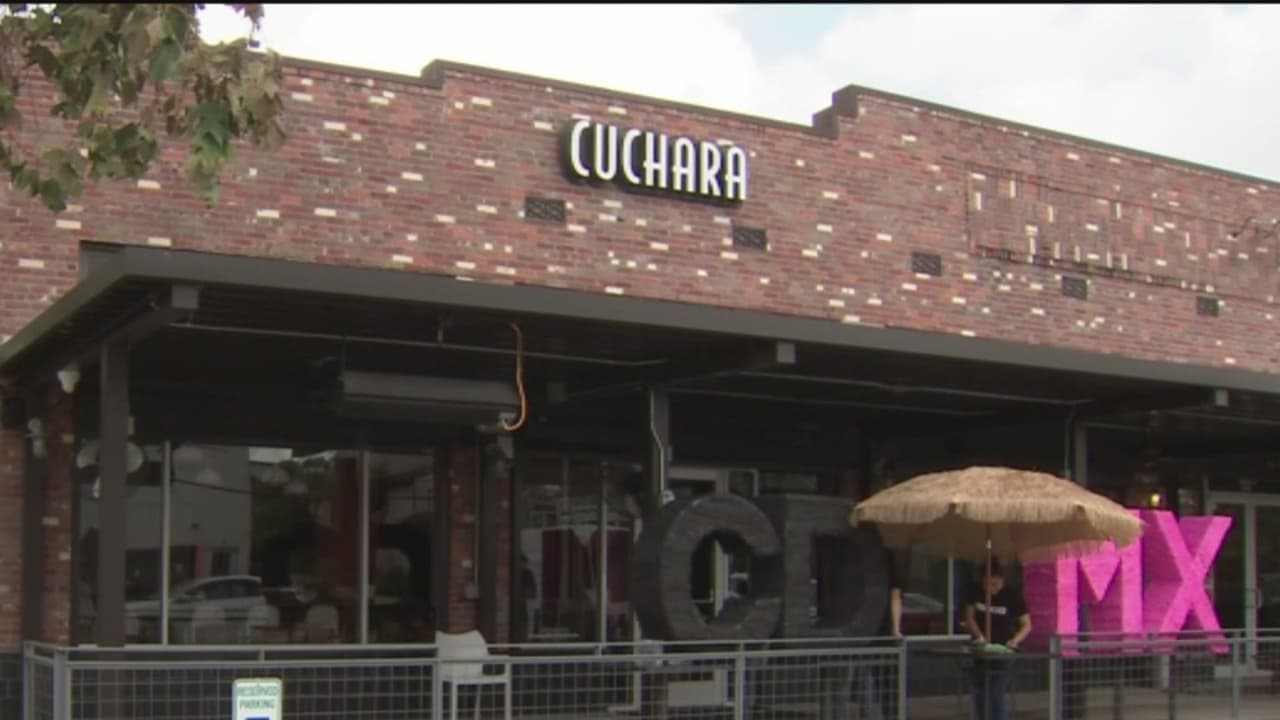 Extienden declaración de emergencia en Houston por el coronavirus y los comerciantes muestran su preocupación