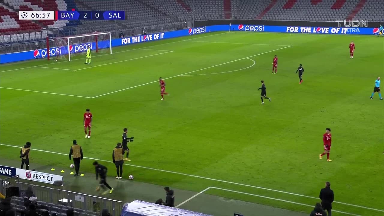¡GOOOL! Leroy Sané anota para FC Bayern München.