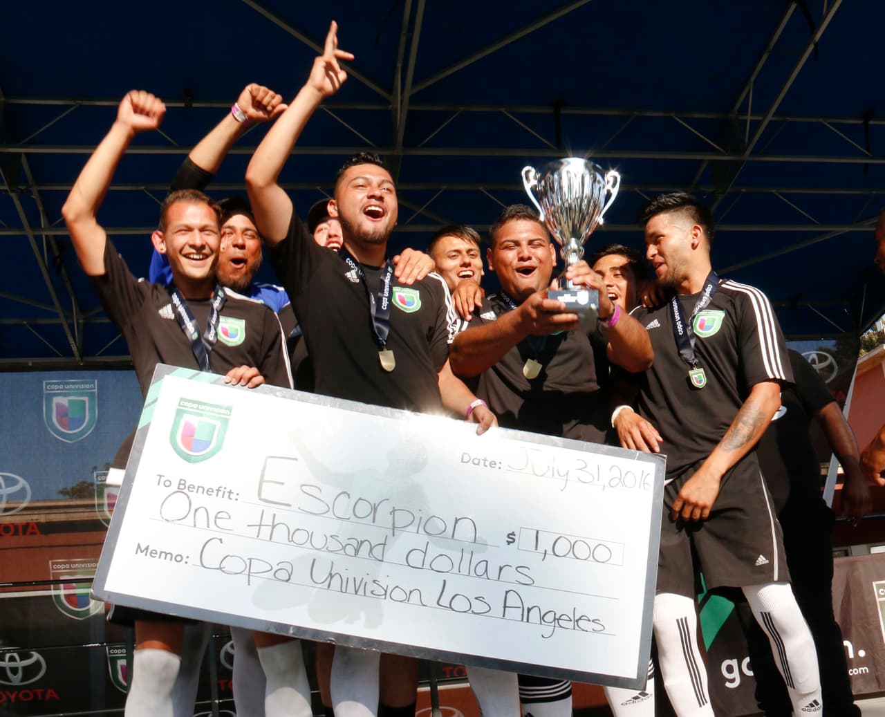 El equipo ‘Escorpión’ se coronó como el campeón del 2016. ¡Felicidades a todos los participantes de la Copa Univision Los Angeles!
