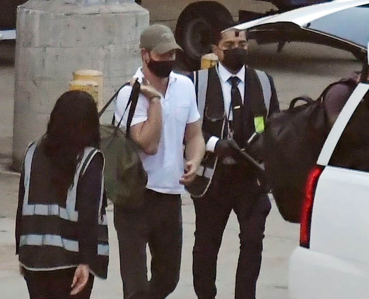 Se desconoce si el príncipe Harry se reunió con la reina Isabel durante los días que estuvo en el Reino Unido. 
<br>