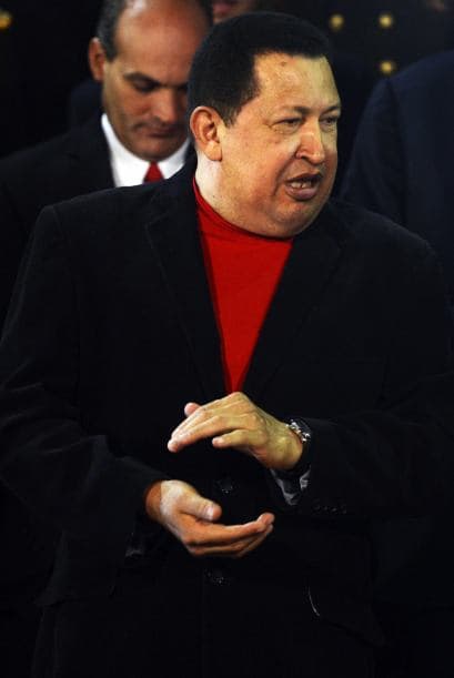 "A mi me daría mucha vergüenza una cosa de esas (un debate con Capriles), porque ahí lo que hay es la nada", manifestó Chávez en una llamada telefónica a la sede de su Partido Socialista Unido de Venezuela (PSUV) donde se celebraba una rueda de prensa. Ver más fotos de este evento