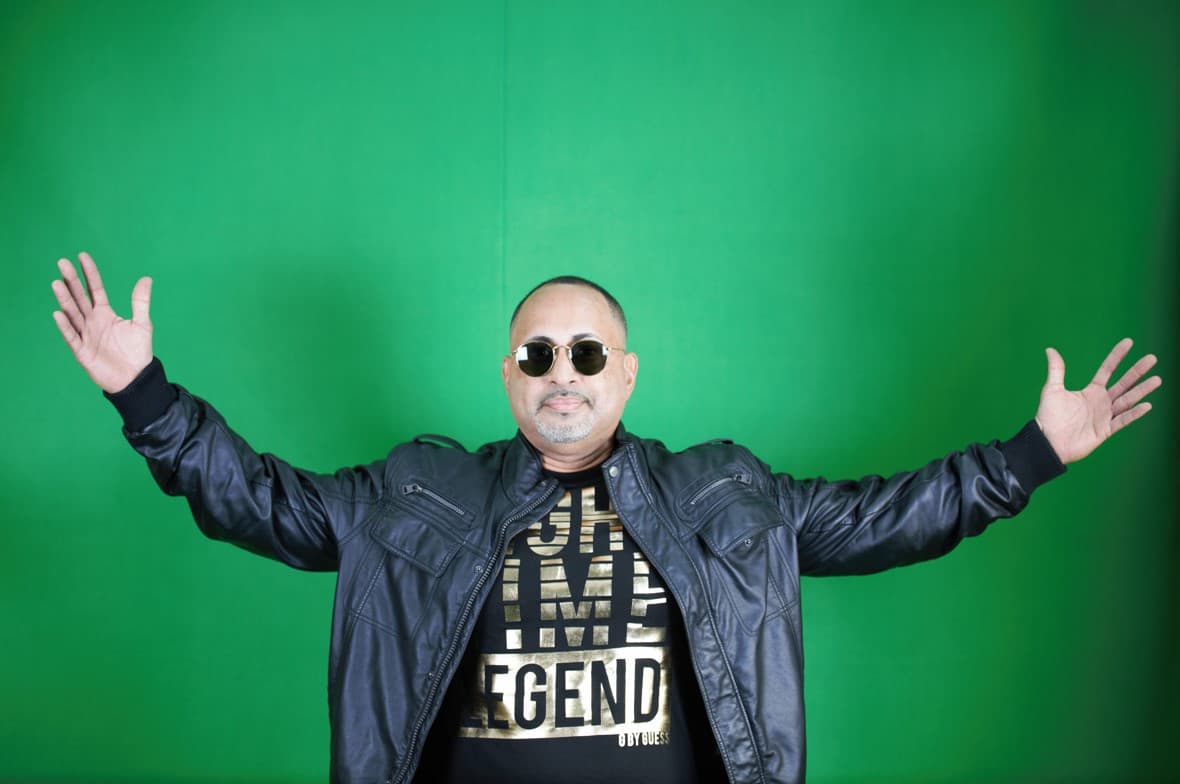 <h2 class="cms-H2-H2">DJ Playero</h2> 
<br>
<br>Formará parte de la gran apertura de Premios Juventud 2023.