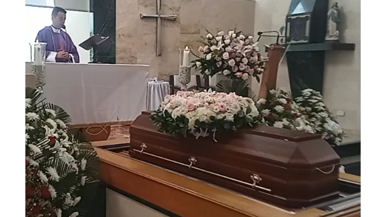 Sofía Quiroz, conocida como 'Bikergirl', fue despedida tras su muerte.