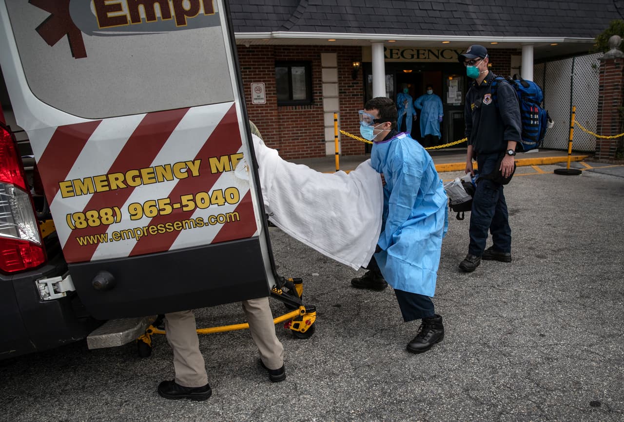 Paramédico del 9/11 dice que el coronavirus es peor