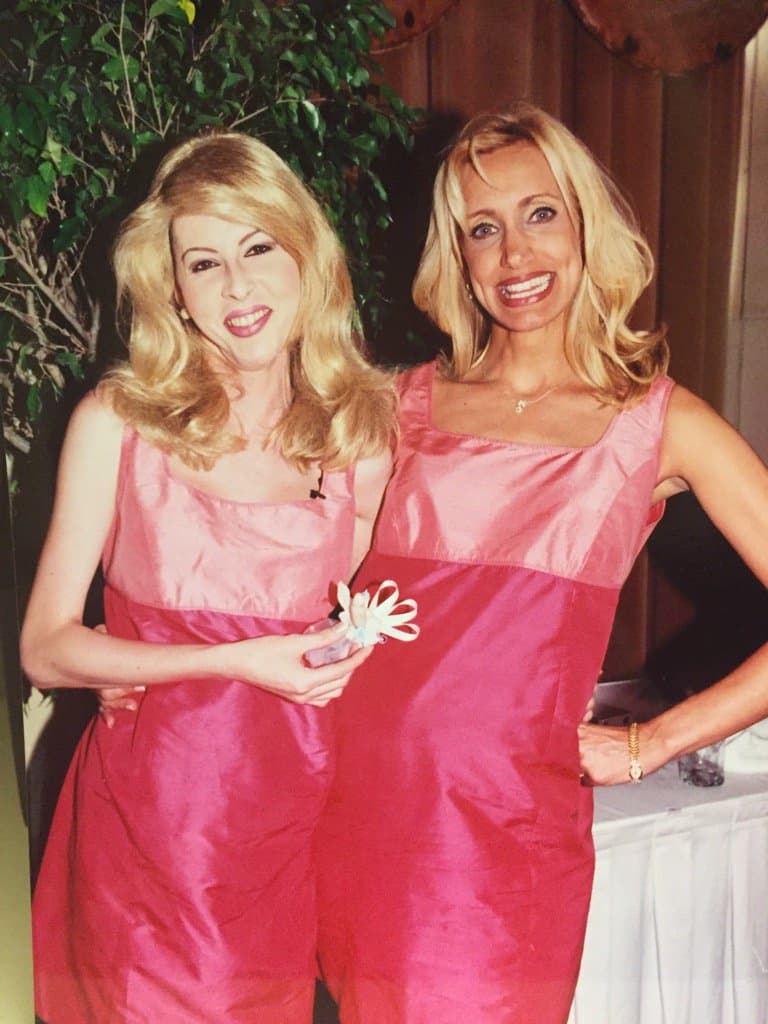 Lili confesó que tenía miedo de compartir la noticia: "Uno trata de esconder el embarazo hasta los cuatro meses, por lo menos en el primero o el segundo (embarazo) te meten miedo, ‘no puedes decir nada, no hables nada', y yo tenía trauma porque a Raúl le había pasado (el aborto de su esposa). Entonces, a Raúl le pasa estando yo embarazada sin yo saberlo, cuando me entero digo' mejor no digo nada', uno no sabe lo que pueda pasar", explicó en El Gordo y La Flaca.