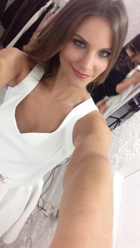 María Isabel Gutiérrez es modelo y arquitecta, nació en agosto de 1990 en Barranquilla, Colombia.