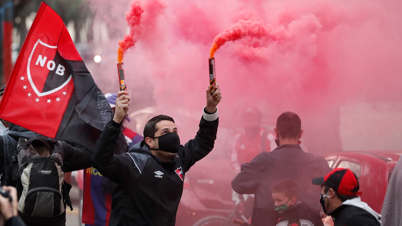 Aficionados de Newell's piden regreso de Messi... ¡en caravana!