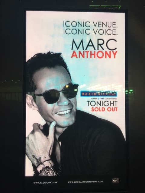 Por supuesto, otro gran momento en la carrera de Marc fue la serie de conciertos en el Rdaio City Music Hall de la ciudad de Nueva York.