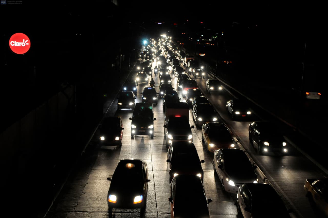 La desesperación provocó grandes congestiones de tránsito.