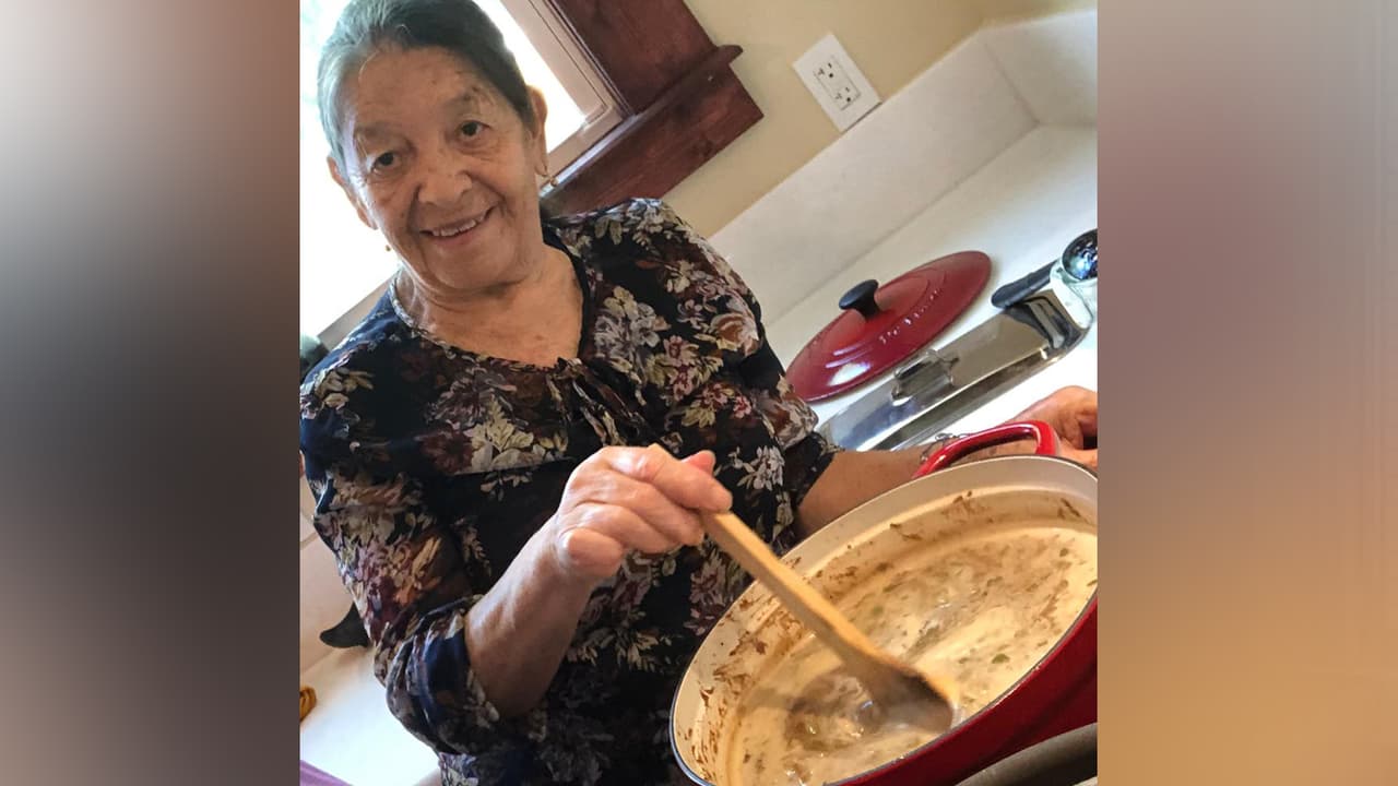 La mujer cuenta que aprendió a cocinar desde muy pequeña porque era la única mujer de seis hermanos.