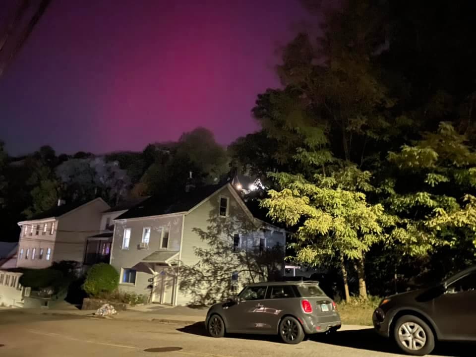 Las autoridades informaron que la tormenta solar no representa ningún riesgo para las personas. Sin embargo,
<b>puede causar interferencias en las telecomunicaciones</b>.
<br>