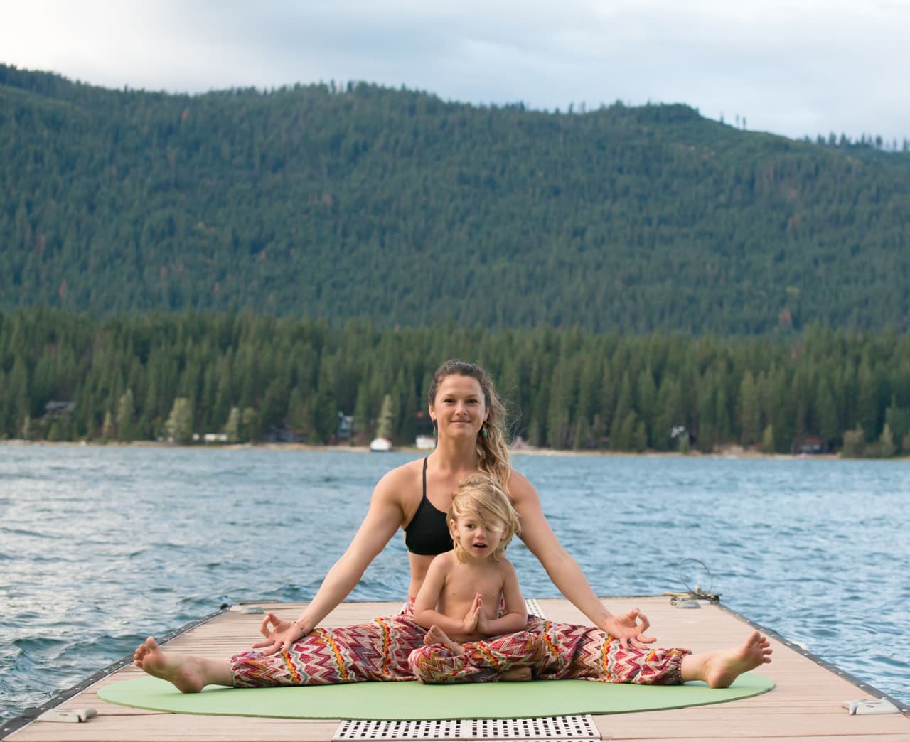 Con el apoyo de su familia y el de sus seguidores, no hay nada que Holly no pueda lograr.